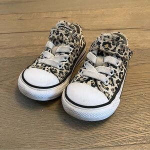 Converse Kids Leopard Print Low Top Sneakers 4T